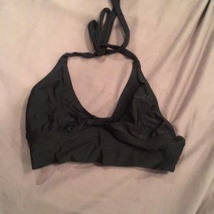 Black sports bra